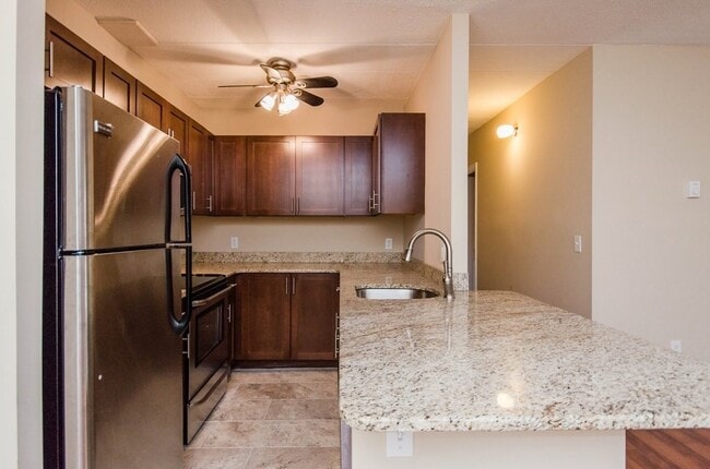 Photo - 43 Burnham St Unit A1