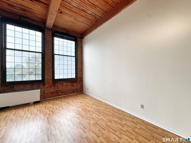 Photo - 25 Grand St Unit 140