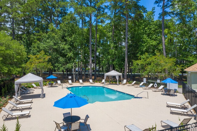 Building Photo - The Arbors Rental