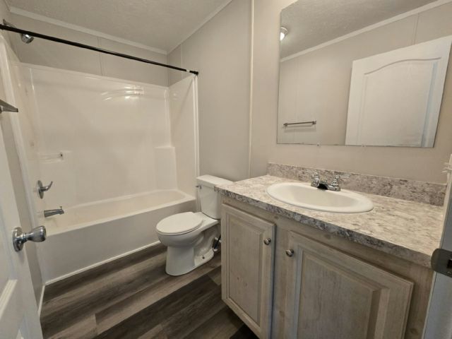 Photo - 605 MacBeth Cir