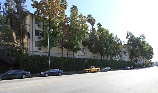 Woodbridge Village Apartments