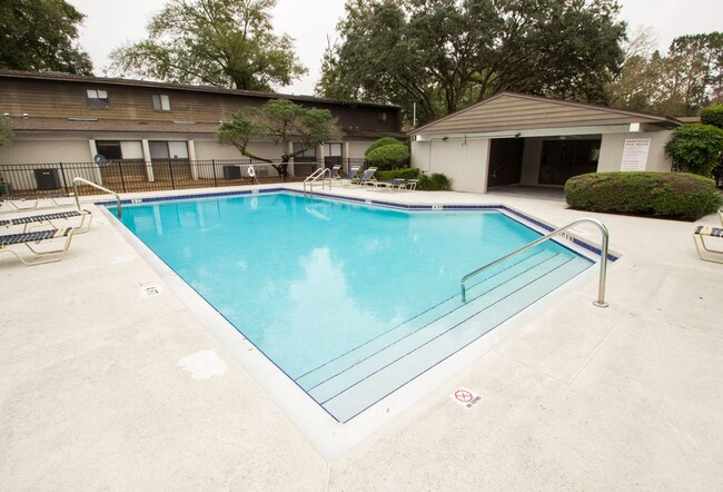 Photo - Updated Grantwood Townhouse!