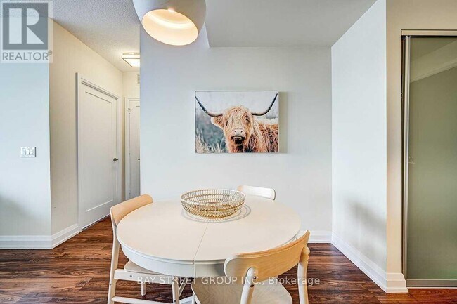 Photo - 5 Sheppard Ave E Unit 2622