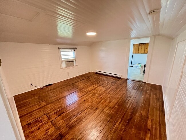 14947 Spotswood Trail