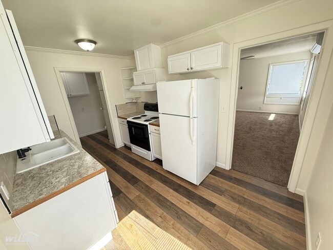 Photo - 1420-1420 Queen Ave Unit 1420