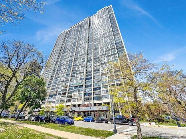 Building Photo - 2800 N Lake Shore Dr Unit 1213 Rental