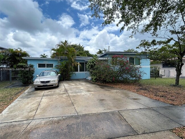Building Photo - 12115 NE Miami Ct