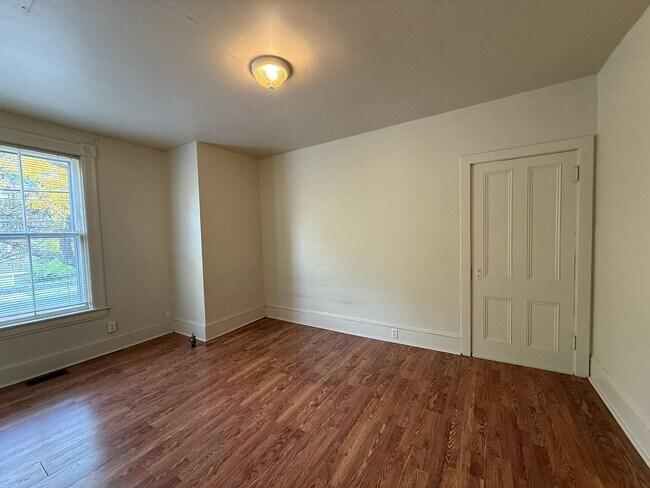 Photo - 5770 26th Ave NE Unit Apt 1