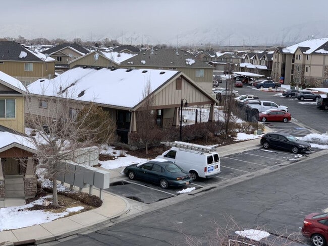 Clubhouse - 999 Village River Ln Unit B11