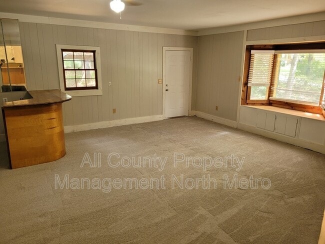 Photo - 285 Sequoyah Dr