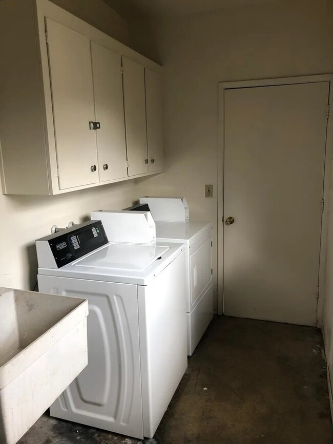 Photo - 2991 Neet Ave Unit 2