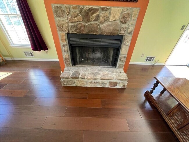 Photo - 156 Plantation Trce