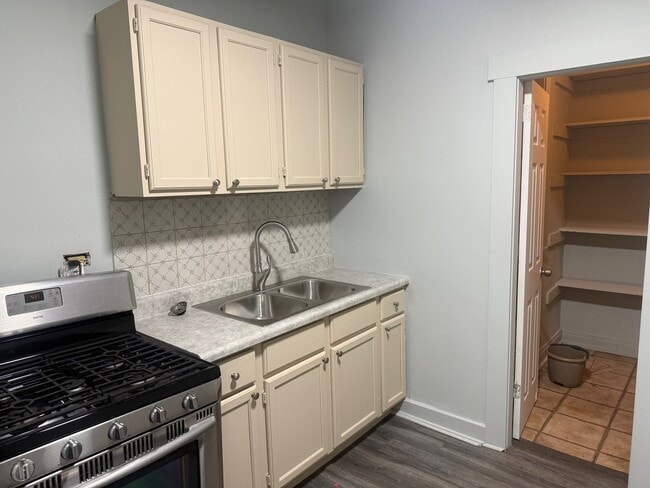 Photo - 6657 S Minerva Ave Unidad 1142-1W