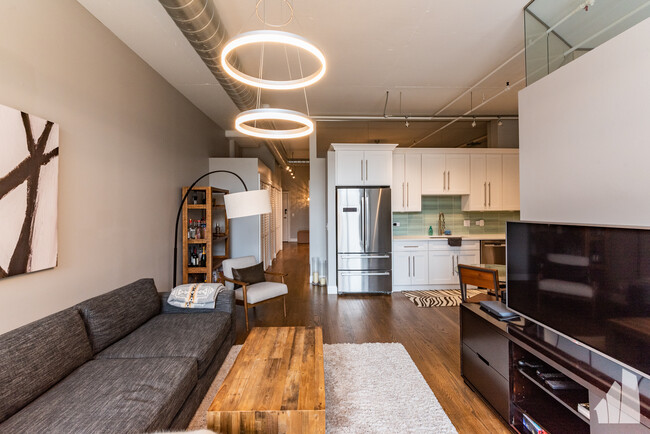 Photo - 1000 W Adams St Condo Unit 314