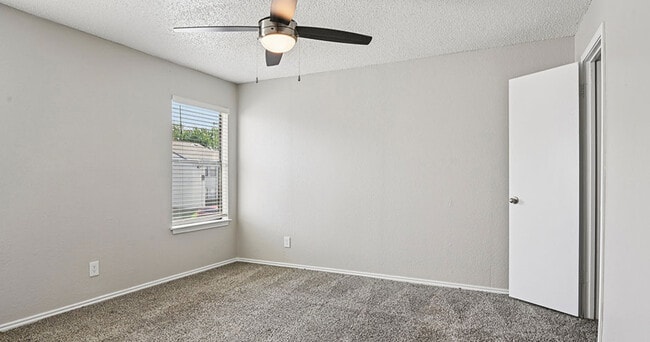 Creekside Apartment Homes
