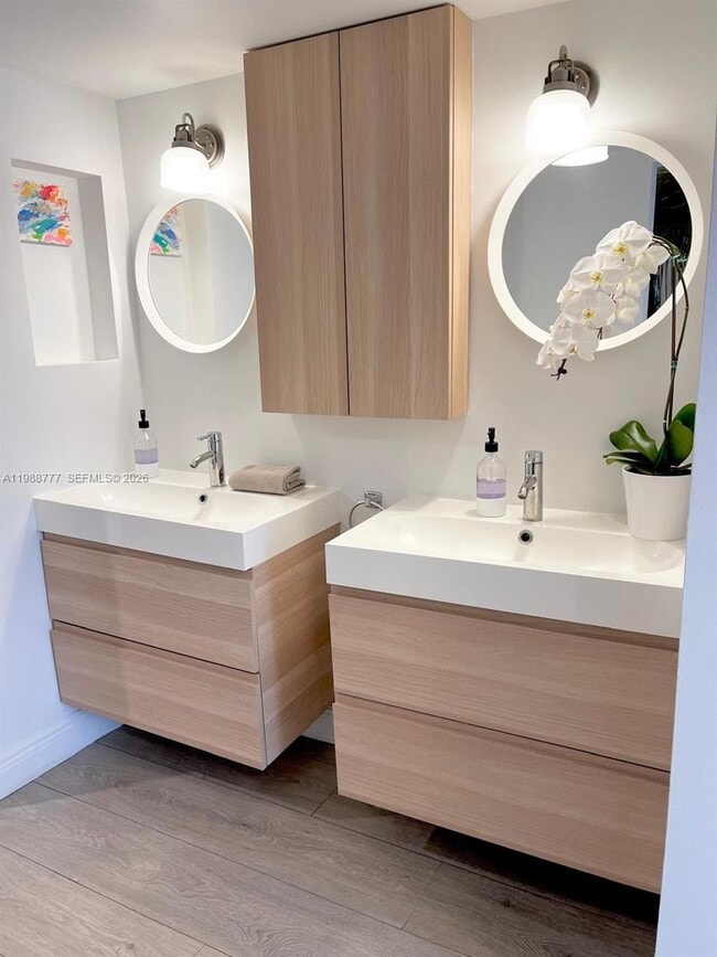 Photo - 101 Ocean Ln Dr Unit 304