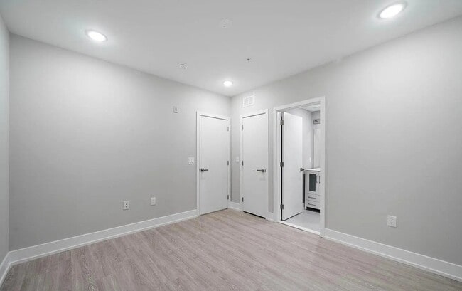 Photo - 649 N 35th St Unit A