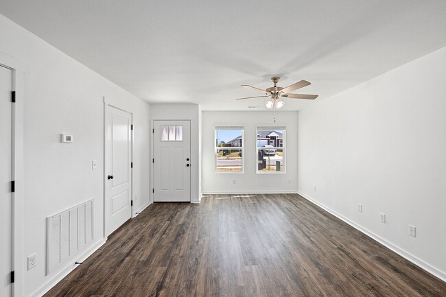 Photo - Beautiful 3-Bedroom House – A Place to Call Home!