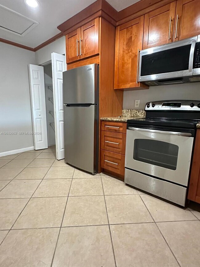 Photo - 851 NE 207th Terrace Unit 6-202