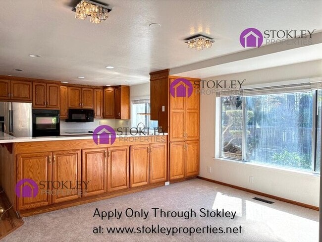 Photo - 790 Solana Dr