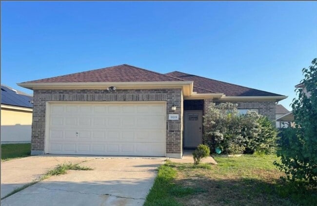 Photo - 18208 Maxa Dr