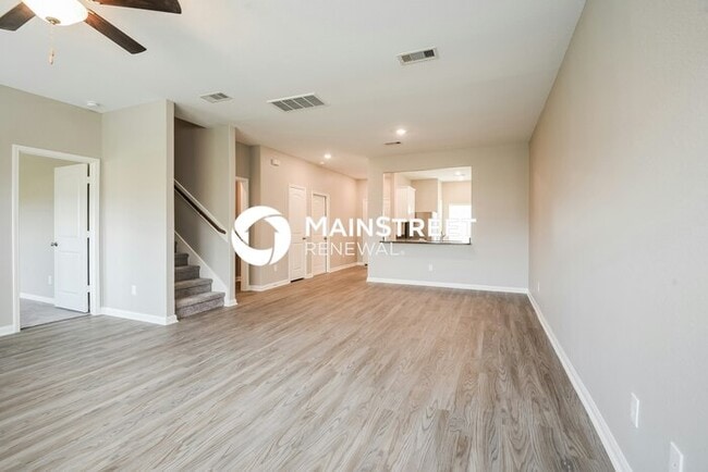 Photo - 5 Bedroom Pet-Friendly Home in Magnolia, TX with Main Street Renewal