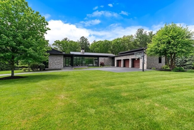 Photo - 63 Sylvan Ln