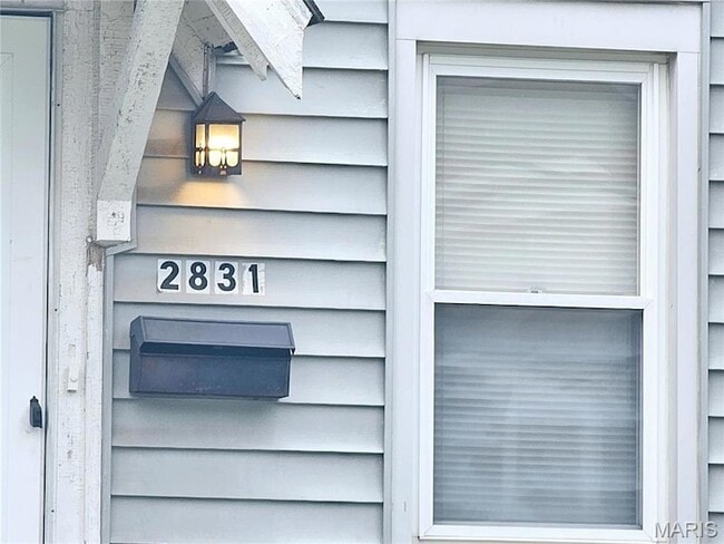 Building Photo - 2831 Old Hanley Rd