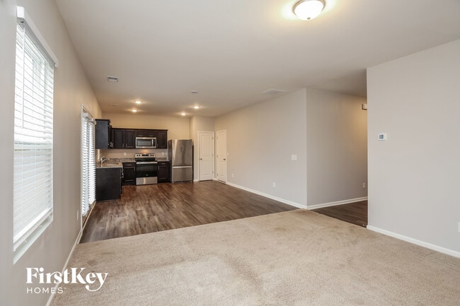 Photo - 183 Wheeler Pl