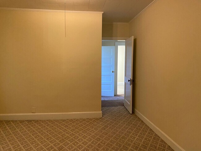 Photo - 420 E Covington St