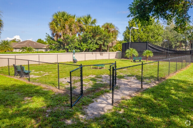 Dog Park - Bay Breeze Villas