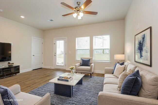 Photo - 1715 Tahoma Dr