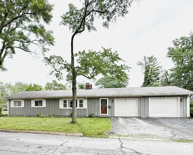 Building Photo - 3580 Dorchester Rd Rental
