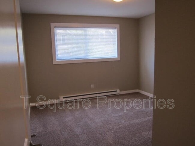 Photo - 325 5th Ave S