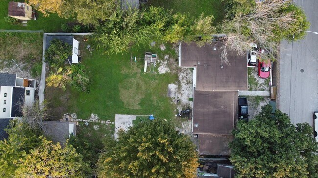 Photo - 1019 E 32nd St