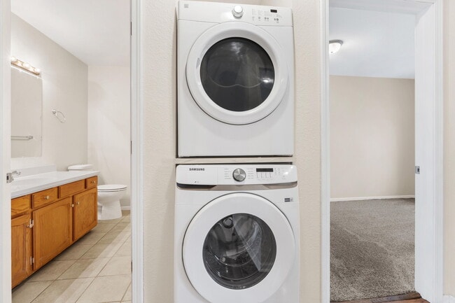 Photo - 2647 Kragspough Ct Unit 2647 Kragspough Ct