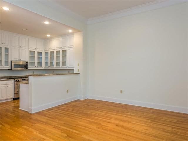 Photo - 2331 Worthington St