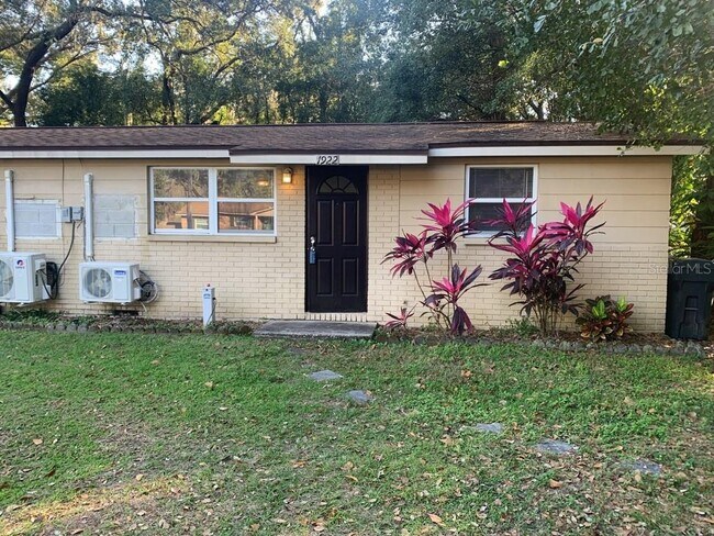 Photo - 1922 Taylor Ln Townhome