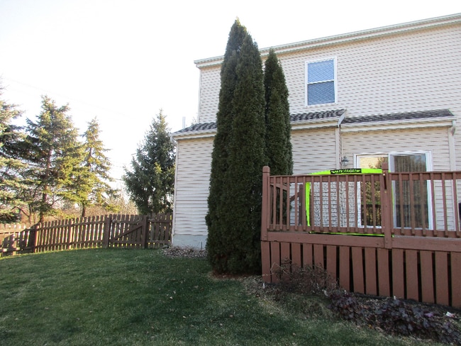 Photo - 784 Sanville Dr