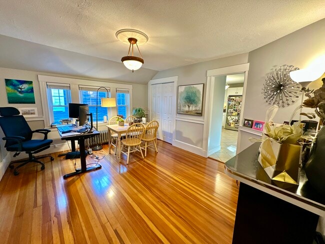 Photo - 11 Spring Park Ave Unit 3