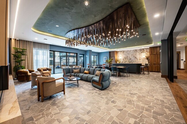 Photo - The Winn at Golden Valley