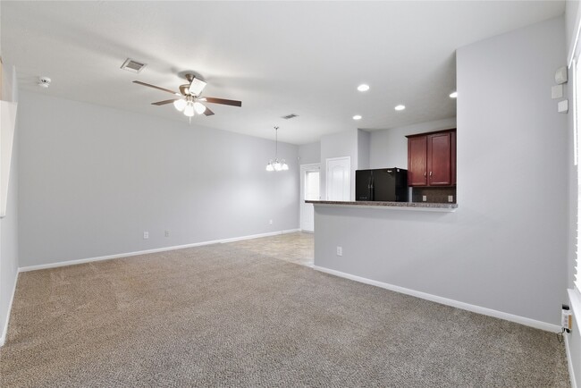 Photo - 17142 Amarose Dr