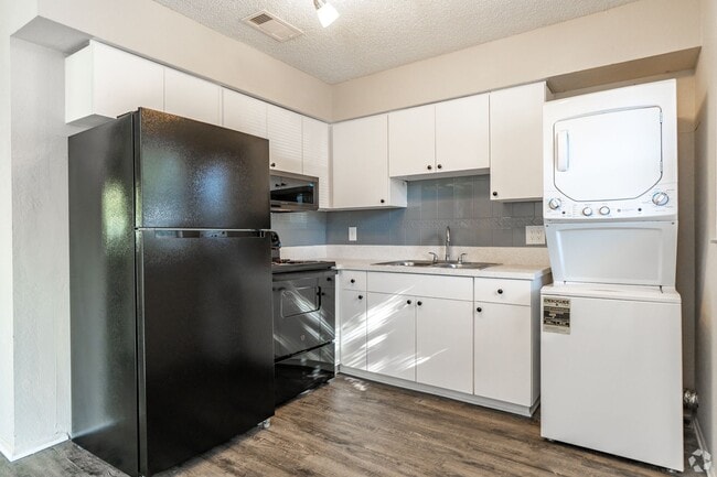 Building Photo - Raven at Park Place