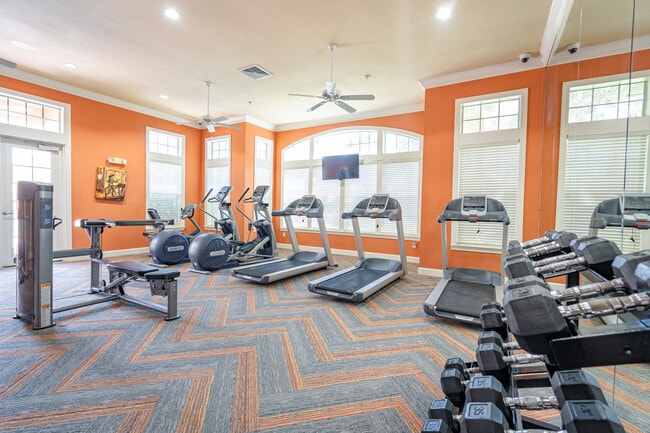 Oakleaf Village Apartments