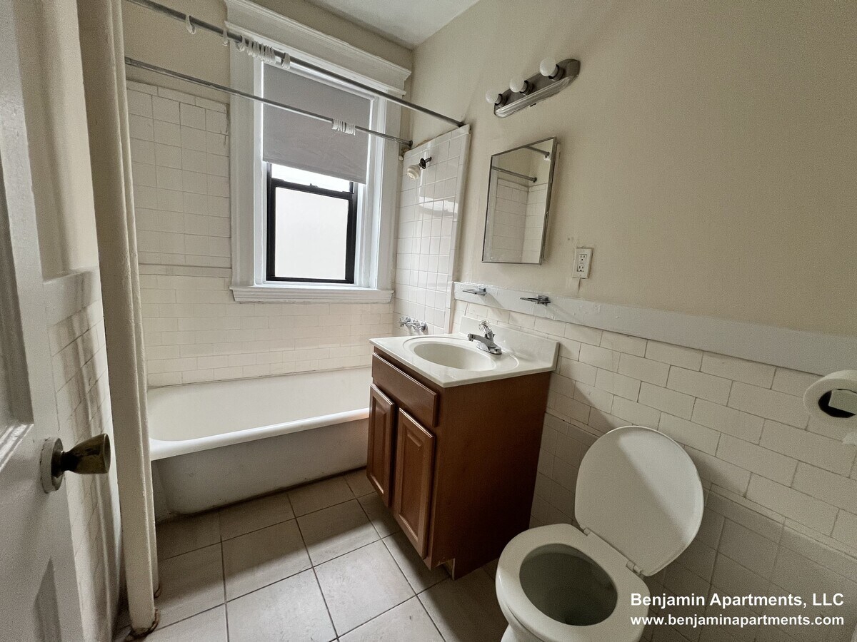 Photo - 1173 Commonwealth Ave Unit 33