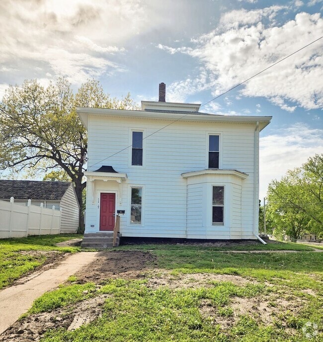 Building Photo - 114 N 7th St Unit 114 N 7th St Rental