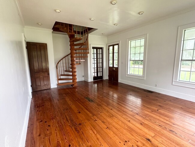 Photo - 417 Marcia Ave