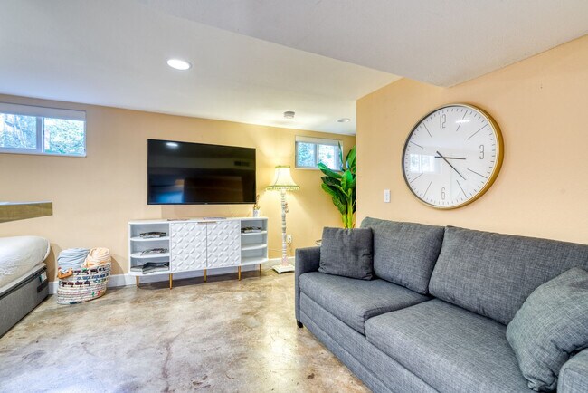 Photo - 1200 SW 20th Ave Unit SI ID1612002P