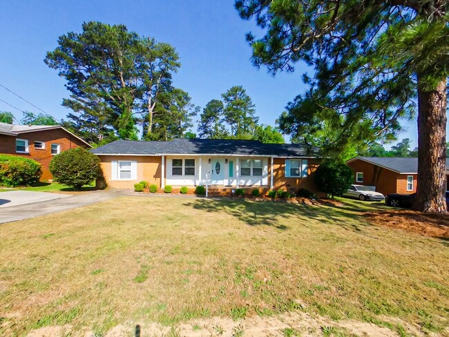 Building Photo - Furnished 4 Bedroom Rental in National Hills. Available now!