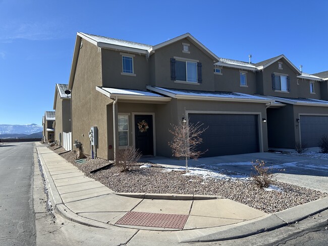 Building Photo - 3083 W 1750 S Unit 9